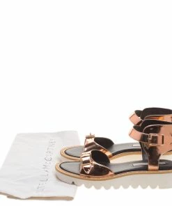 Best deal ๐ Stella McCartney Metallic Bronze Faux Leather Odette Studded Flat ๐ฉด Sandals Size 41 For ๐ฉ Women โจ 17 Best deal ๐ Stella McCartney Metallic Bronze Faux Leather Odette Studded Flat ๐ฉด Sandals Size 41 For ๐ฉ Women โจ -Stella McCartney Shop luxury women stella mccartney new shoes p139764 008