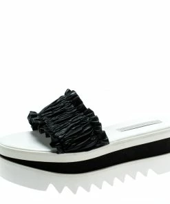 Brand new ❤️ Stella McCartney Black Ruffle Faux Leather Platform Slide 🩴 Sandals Size 40.5 For 👩 Women ✔️