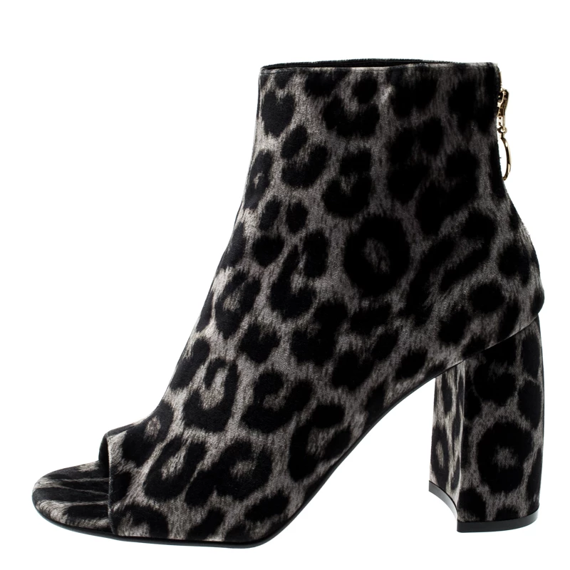 Promo ๐ Stella McCartney Beige Leopard Printed Velvet Peep Toe Block Heel Ankle ๐ฅพ Boots Size 39 For ๐ฉ Women ๐คฉ 4 Promo ๐ Stella McCartney Beige Leopard Printed Velvet Peep Toe Block Heel Ankle ๐ฅพ Boots Size 39 For ๐ฉ Women ๐คฉ - Image 2