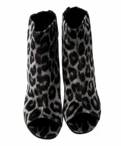 Promo ๐ Stella McCartney Beige Leopard Printed Velvet Peep Toe Block Heel Ankle ๐ฅพ Boots Size 39 For ๐ฉ Women ๐คฉ 12 Promo ๐ Stella McCartney Beige Leopard Printed Velvet Peep Toe Block Heel Ankle ๐ฅพ Boots Size 39 For ๐ฉ Women ๐คฉ -Stella McCartney Shop luxury women stella mccartney new shoes p198102 006