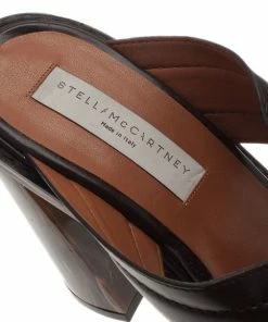 Coupon ⌛ Stella McCartney Brown Faux Leather Veneer CrissCross Slides Size 39 For 👩 Women ✔️ -Stella McCartney Shop luxury women stella mccartney new shoes p2525 008