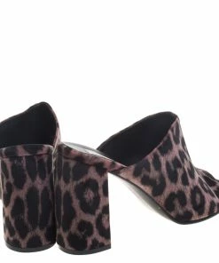 Best Pirce 😍 Stella McCartney Rose Pink Leopard Printed Velvet Sabot Mules Size 39.5 For 👩 Women 😉 14 Best Pirce 😍 Stella McCartney Rose Pink Leopard Printed Velvet Sabot Mules Size 39.5 For 👩 Women 😉 -Stella McCartney Shop luxury women stella mccartney new shoes p94466 005 scaled