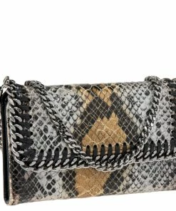 Deals ๐ Stella McCartney Brown/Grey Faux Python Leather Falabella Chain Phone Case For ๐ฉ Women ๐ 16 Deals ๐ Stella McCartney Brown/Grey Faux Python Leather Falabella Chain Phone Case For ๐ฉ Women ๐ -Stella McCartney Shop luxury women stella mccartney used accessories p521258 011