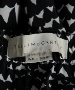 Wholesale 🛒 Stella McCartney Monochrome Heart Printed Silk Pants M For 👩 Women 🌟 -Stella McCartney Shop luxury women stella mccartney used clothes p591874 1644492801 005