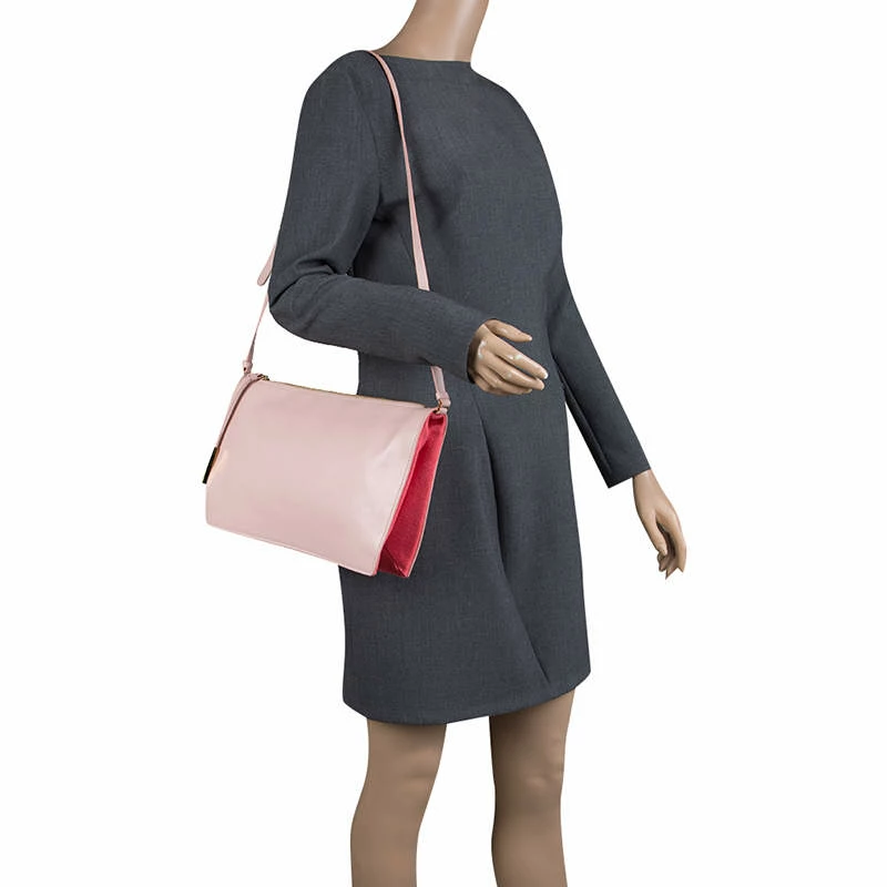 Flash Sale ๐ Stella McCartney Pink Faux Leather And Canvas Shoulder Bag For ๐ฉ Women โญ 4 Flash Sale ๐ Stella McCartney Pink Faux Leather And Canvas Shoulder Bag For ๐ฉ Women โญ - Image 2