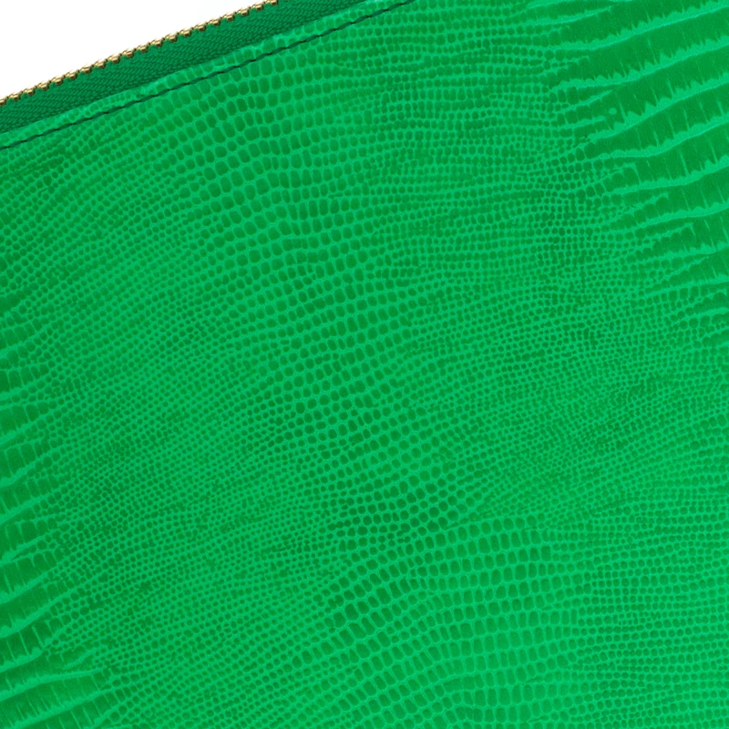 Brand new π Stella McCartney Green Faux Alligator Chain Clutch For π© Women 𧨠7 Brand new π Stella McCartney Green Faux Alligator Chain Clutch For π© Women 𧨠- Image 5