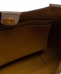 Cheapest ⌛ Stella McCartney Cream Faux Leather Perforated Logo Messenger Bag For 👩 Women 🛒 -Stella McCartney Shop luxury women stella mccartney used handbags p386626 009