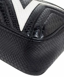 Best Sale ๐ Stella McCartney White/Black Python Embossed Faux Leather Star Crossbody Bag For ๐ฉ Women ๐ฅฐ 24 Best Sale ๐ Stella McCartney White/Black Python Embossed Faux Leather Star Crossbody Bag For ๐ฉ Women ๐ฅฐ -Stella McCartney Shop luxury women stella mccartney used handbags p561662 011