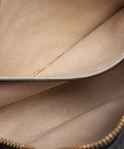 Best Sale ๐ Stella McCartney White/Black Python Embossed Faux Leather Star Crossbody Bag For ๐ฉ Women ๐ฅฐ 20 Best Sale ๐ Stella McCartney White/Black Python Embossed Faux Leather Star Crossbody Bag For ๐ฉ Women ๐ฅฐ -Stella McCartney Shop luxury women stella mccartney used handbags p561662 012