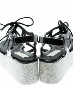 Coupon ✨ Stella McCartney Metallic Dull Silver Cut Out Faux Leather Hackney Printed Wedge Platform 🩴 Sandals Size 37 For 👩 Women 🥰 -Stella McCartney Shop luxury women stella mccartney used shoes p186359 005
