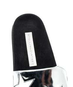 Top 10 🎉 Stella McCartney Metallic Silver/White Leather Star Flat Slides Size 38 For 👩 Women ✨ 16 Top 10 🎉 Stella McCartney Metallic Silver/White Leather Star Flat Slides Size 38 For 👩 Women ✨ -Stella McCartney Shop luxury women stella mccartney used shoes p198266 005