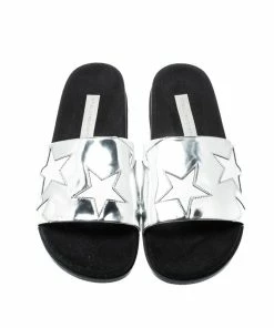 Top 10 🎉 Stella McCartney Metallic Silver/White Leather Star Flat Slides Size 38 For 👩 Women ✨ 12 Top 10 🎉 Stella McCartney Metallic Silver/White Leather Star Flat Slides Size 38 For 👩 Women ✨ -Stella McCartney Shop luxury women stella mccartney used shoes p198266 006