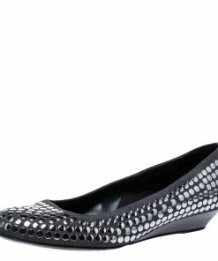 Coupon 🔔 Stella McCartney Grey Faux Suede Studded Ballet Flats Size 36 For 👩 Women 🎉