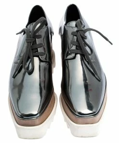 Discount ✨ Stella McCartney Metallic Silver Faux Leather Elyse Platform Low Top 👟 Sneakers Size 35.5 For 👩 Women 🌟 -Stella McCartney Shop luxury women stella mccartney used shoes p306248 003