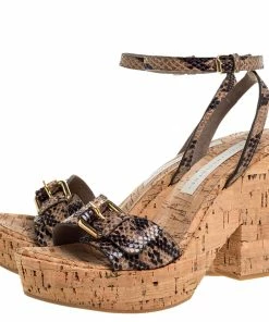 Brand new 🤩 Stella McCartney Brown/Black Python Effect Faux Leather And Cork Platform Ankle Strap 🩴 Sandals Size 38 For 👩 Women ⭐ -Stella McCartney Shop luxury women stella mccartney used shoes p347370 001