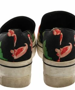 Deals 🔥 Stella McCartney Black Floral Printed Canvas Slip On 👟 Sneakers Size 37 For 👩 Women ✨ -Stella McCartney Shop luxury women stella mccartney used shoes p359698 006 scaled