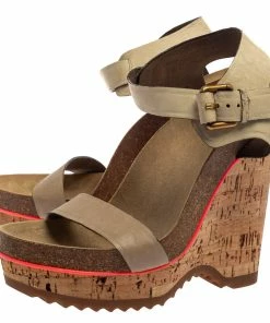 Outlet 🛒 Stella McCartney Cream Suede Ankle Strap Wedge 🩴 Sandals Size 39 For 👩 Women 😍 -Stella McCartney Shop luxury women stella mccartney used shoes p384775 008