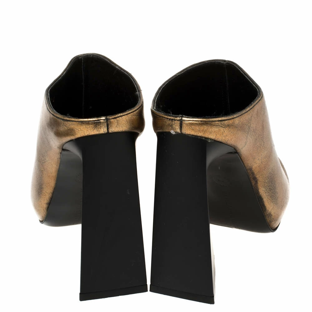Flash Sale ๐ Stella McCartney Gold Faux Leather Vanessa Mule ๐ฉด Sandals Size 36 For ๐ฉ Women ๐ฅ 7 Flash Sale ๐ Stella McCartney Gold Faux Leather Vanessa Mule ๐ฉด Sandals Size 36 For ๐ฉ Women ๐ฅ - Image 5