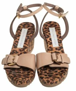 Wholesale 🥰 Stella McCartney Beige Faux Patent Leather Linda Leopard Print Cork Wedge 🩴 Sandals Size 36 For 👩 Women 🌟 -Stella McCartney Shop luxury women stella mccartney used shoes p406329 004