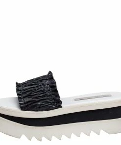 Promo ⭐ Stella McCartney Black Ruffle Faux Leather Platform Slide 🩴 Sandals Size 39 For 👩 Women 😉 11 Promo ⭐ Stella McCartney Black Ruffle Faux Leather Platform Slide 🩴 Sandals Size 39 For 👩 Women 😉 -Stella McCartney Shop luxury women stella mccartney used shoes p490983 003