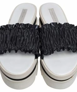 Promo ⭐ Stella McCartney Black Ruffle Faux Leather Platform Slide 🩴 Sandals Size 39 For 👩 Women 😉 12 Promo ⭐ Stella McCartney Black Ruffle Faux Leather Platform Slide 🩴 Sandals Size 39 For 👩 Women 😉 -Stella McCartney Shop luxury women stella mccartney used shoes p490983 005
