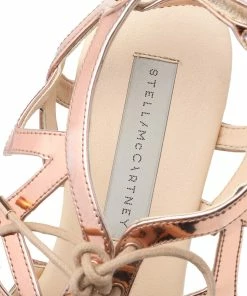 Flash Sale ✨ Stella McCartney Rose Gold Patent Leather Cutout Accent Gladiator Flat 🩴 Sandals Size 38 For 👩 Women 🔔 -Stella McCartney Shop luxury women stella mccartney used shoes p532806 002