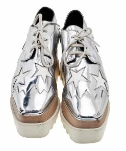 Outlet 😍 Stella McCartney Silver/White Faux Patent And Leather Elyse Star Platform Lace Up 👟 Sneakers Size 38 For 👩 Women ✔️ -Stella McCartney Shop luxury women stella mccartney used shoes p556925 004