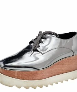 Flash Sale ⭐ Stella McCartney Faux Patent Leather Elyse Platform 👟 Sneakers Size 38 For 👩 Women ✔️