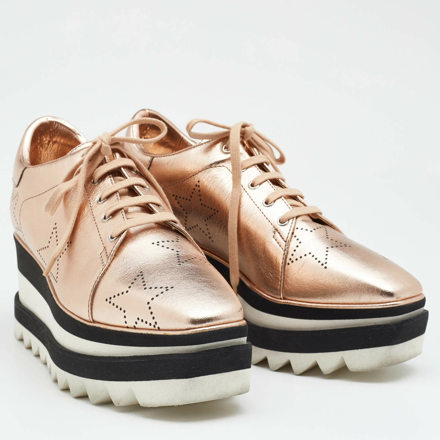 Promo ๐ Stella McCartney Metallic Gold Faux Perforated Leather Elyse Star Platform Derby Size 37 For ๐ฉ Women ๐ 6 Promo ๐ Stella McCartney Metallic Gold Faux Perforated Leather Elyse Star Platform Derby Size 37 For ๐ฉ Women ๐ - Image 4