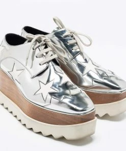 Outlet 🔥 Stella McCartney Silver/White Faux Patent And Faux Leather Elyse Star Platform Lace Up 👟 Sneakers Size 38 For 👩 Women 🔥 -Stella McCartney Shop luxury women stella mccartney used shoes p668862 007