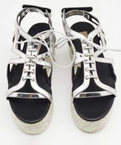 Cheap 🤩 Stella McCartney Metallic Silver Cut Out Faux Leather Hackney Printed Wedge Platform 🩴 Sandals Size 37 For 👩 Women 🎁 -Stella McCartney Shop luxury women stella mccartney used shoes p669402 005