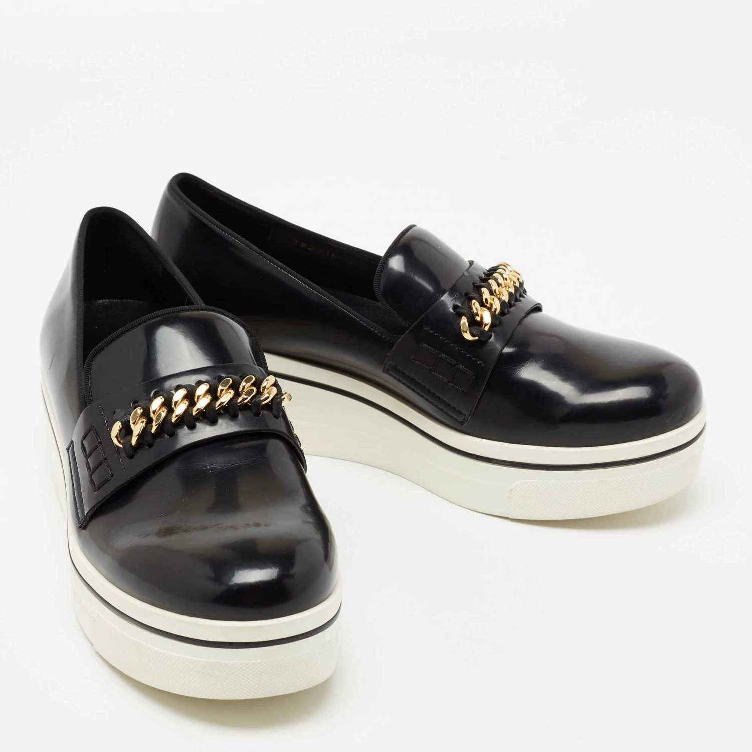 Hot Sale ๐ Stella McCartney Black Faux Leather Chain Link Slip On ๐ Sneakers Size 40 For ๐ฉ Women ๐คฉ 6 Hot Sale ๐ Stella McCartney Black Faux Leather Chain Link Slip On ๐ Sneakers Size 40 For ๐ฉ Women ๐คฉ - Image 4